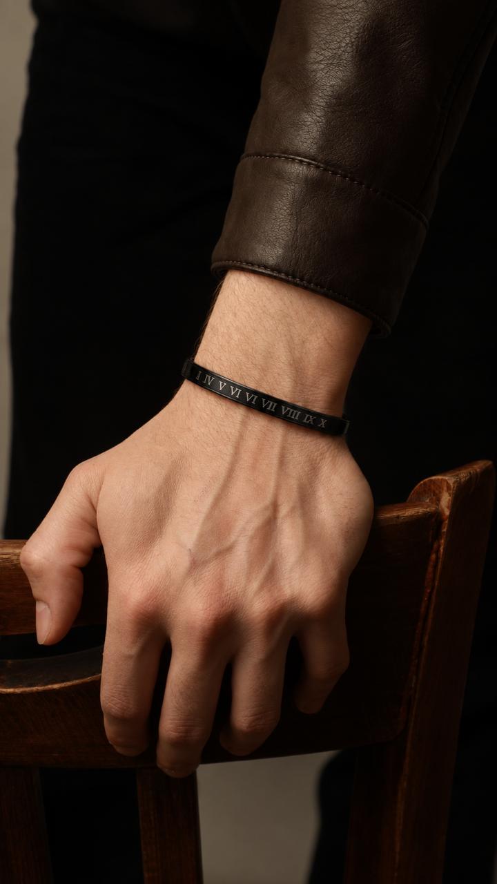 Roman Chronos - Black
