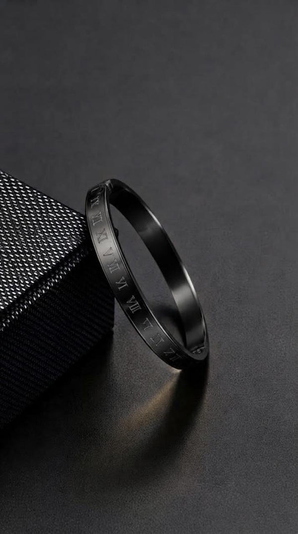 Roman Chronos - Black
